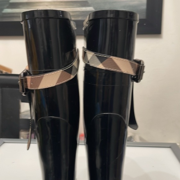 BURBERRY RUBBER PRINTED RAIN-SNOW BOOTS WOMENS SIZE 38 - Picture 6 of 16